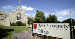 Trrường đại học Huron