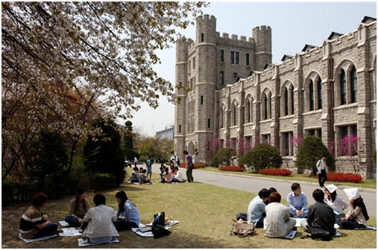 1 góc khuân viên tại trường đại học Korea