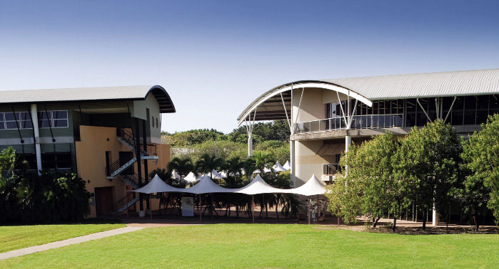 charles Darwin Uni