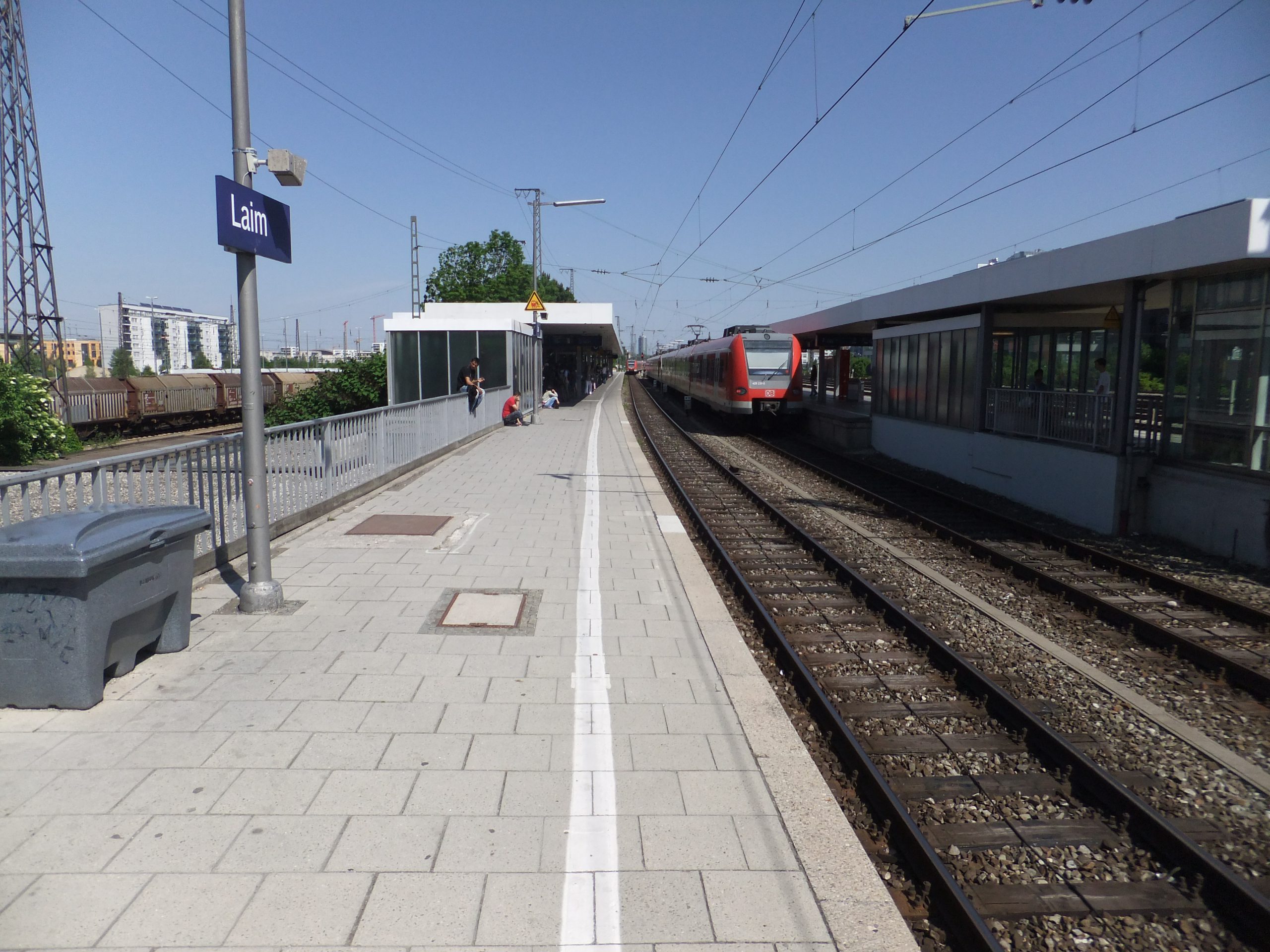 Trạm xe Munich - Laim